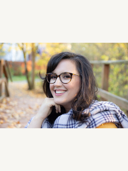 Olivia Resnick, LICSW, Clinical Director & Social Worker